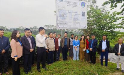 z7375584333165_22958268c342e6dbddf9efbcaaeceac8